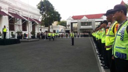 Polrestabes Surabaya Siagakan Pasukan Khusus Pengamanan Pilgub Jatim