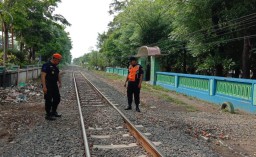 Pria Tanpa Identitas Tersambar Kereta Api di Probolinggo