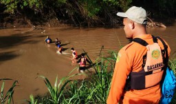 Hari Kedua Pencarian Santri Tenggelam di Ponorogo, 5 Tim Diterjunkan