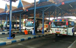 Layani Pemudik, Bus di Terminal Patria Blitar Ditambah Dua Kali Lipat