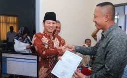 Tingkatkan Pelayanan, Bupati Trenggalek Resmikan Tiga UPT Kependudukan