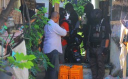 Densus 88 Dikabarkan Tangkap Terduga Teroris di Mojokerto