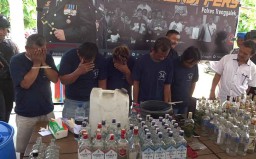 Pesta Miras Tewaskan 3 Orang di Trenggalek, Polisi Tangkap 5 Tersangka