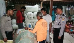 Petani di Ngawi Tewas Tersambar Petir di Sawah