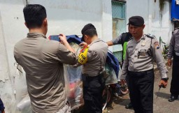 Pengayuh Becak di Malang Ditemukan Tewas dengan Mulut Berbusa