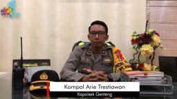 Kata Mereka Tentang Kita