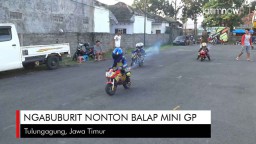 Video: Ngabuburit Nonton Balap Mini GP