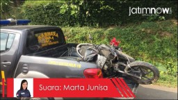 Photo Talk: Motor Berpenumpang Tiga Pelajar Terjun ke Jurang