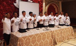 Rapatkan Barisan, Tim Kampanye Jokowi se Indonesia Kumpul di Surabaya