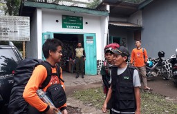 Tim SAR Masih Cari Pelajar SMKN 5 yang Hilang di Gunung Arjuno