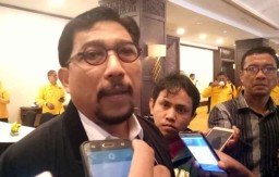 Foto: Tim Canangkan 1 Target 1 Tujuan Menangkan Jokowi-Ma'ruf di Jatim