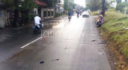 Terjatuh, Pengendara Motor Tewas di Jalan Babat Jerawat Surabaya