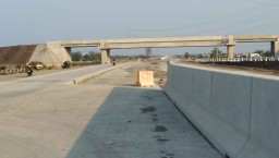 Jalan Tol Pasuruan-Probolinggo Ditargetkan Rampung Desember 2018
