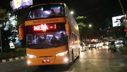 Ingin Naik Bus Tingkat di Surabaya? Cukup Bayar dengan Sampah