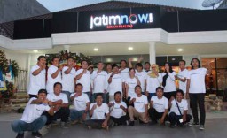 Foto: Ultah Pertama jatimnow.com