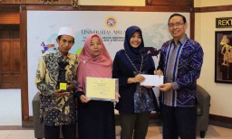 Ini Kiat Anak Penjual Cilok Raih Wisudawan Terbaik Unair