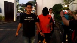 Tercyduk! Pengawas Tertidur Saat Jaga UNBK di Surabaya