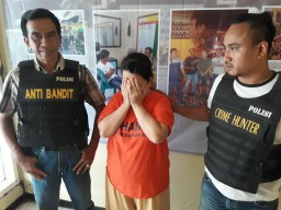 Ngebet  Nikah, Wiwik Malah Mampir Penjara