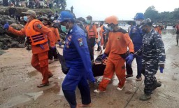 Pemancing yang Terseret Ombak di Pantai Banyuwangi Ditemukan Tewas