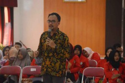 Generasi Milenial Jangan Alergi Politik