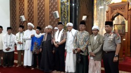 Silaturrahmi di Polda Jatim, Wakapolri Minta Doa Para Kiai
