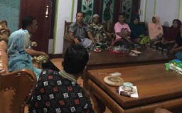 Jamaah Doktrin Kiamat Batal Eksodus karena Disuruh Berendam