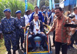 Jika PAN Kompak, Zulkifli Hasan Prediksi Khofifah-Emil Menang 7 Persen