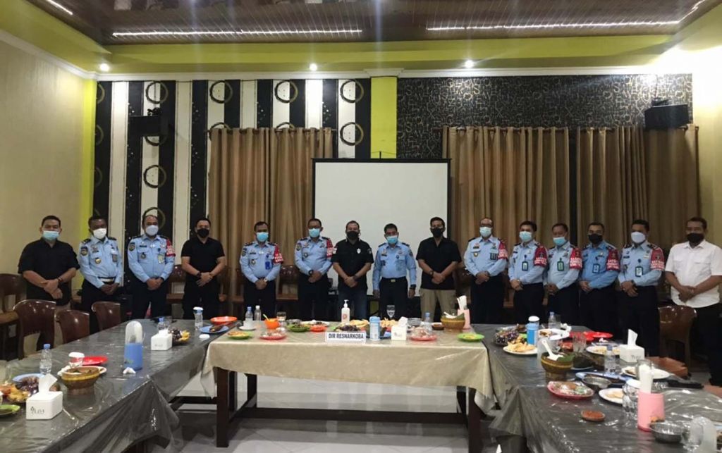 Dirresnarkoba Polda Jatim, Kombes Pol Hanny Hidayat saat bersilaturahmi dengan kalapas se Jatim